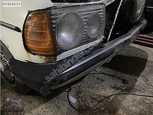 MERCEDES W123 ORJİNAL SAĞ HELLA FAR+SİNYAL KUSURSUZ