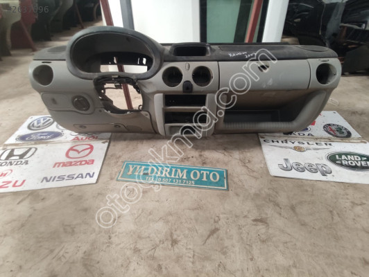 RENAULT KANGOO 2009 ÖN GÖĞÜS