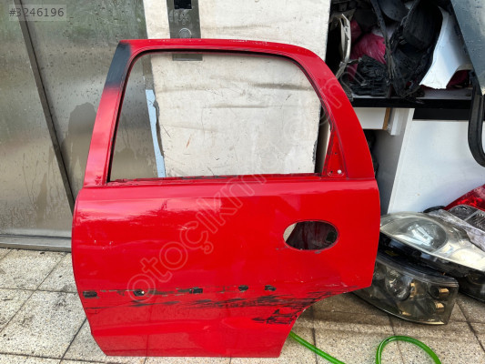 OPEL CORSA C ÇIKMA ORJİNAL SOL ARKA KAPI BD2