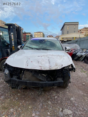 HYUNDAİ TUCSON SOL TAŞIYICI SÖKME 2021-2025