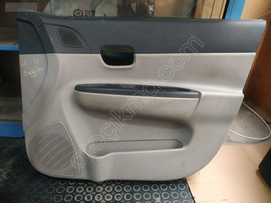 HYUNDAİ ACCENT ERA SAĞ ÖN KAPI DÖŞEMESİ