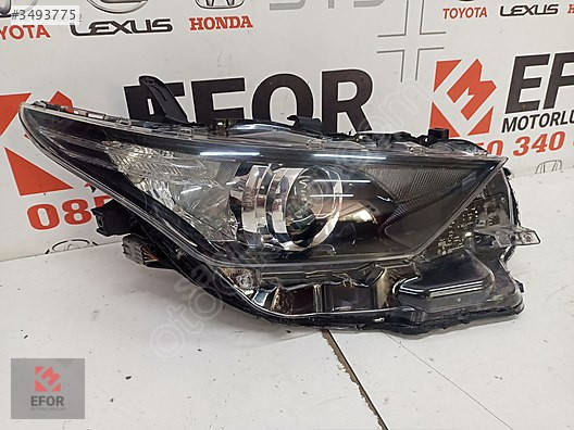 TOYOTA AURİS SAĞ FAR ÇIKMA ORİJİNAL PARÇA 2016-2018