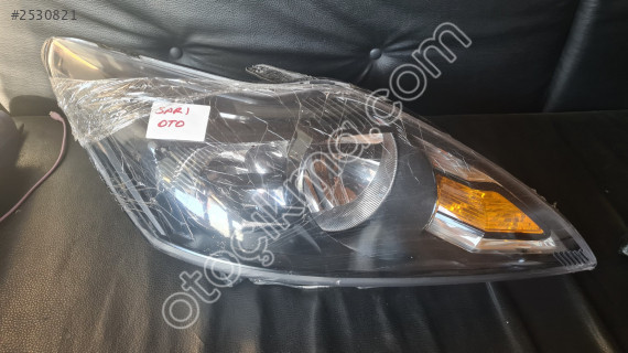 FORD FOCUS 2.5 SAĞ FAR (SİYAH) 8M5113W029CF