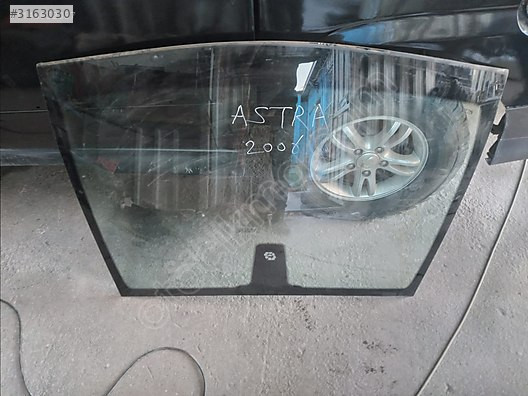 OPEL ASTRA H 2006 ÖN CAM ORJİNAL 05305115921