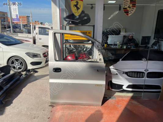 STAREX SAĞ ÖN KAPI ORJİNAL