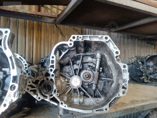 Nissan Primera komple şanzıman orijinal çıkma
