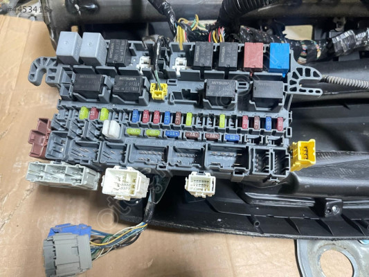 HONDA JAZZ SİGORTA KUTUSU 1.4 2002-2008