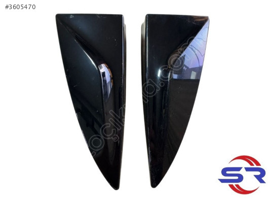 Clio 4 Orijinal Sıfır Arka Cam Köşe Reflektör Takımı 960339301R