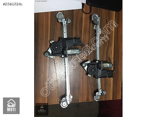 Mercedes W210 Arka Cam Motoru Sağ-Sol 2108205442
