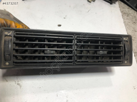 Fiat Tempra Tipo Orta Havalandırma Izgarası