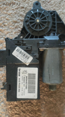 Peugeot 307 çıkma cam motoru 9634457480