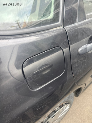 POLO CLASSİC ÇIKMA ORJİNAL DEPO KAPAĞI SİYAH