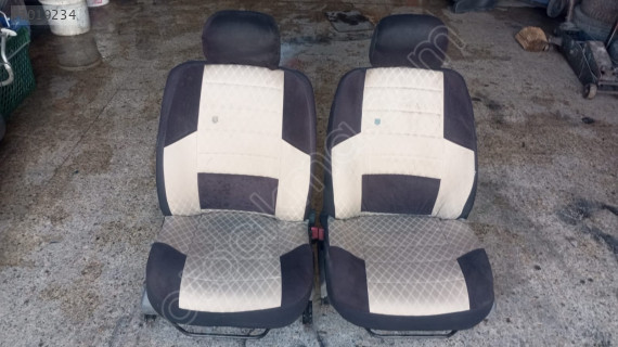 Renault 19 Europa ön koltuklar