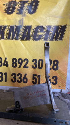 Audi A7 Tampon Demiri - Orijinal Çıkma Parça 4G0807133