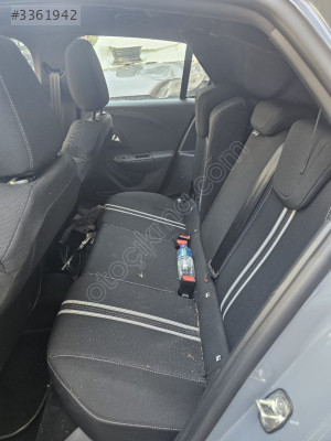 Opel Corsa F Çıkma Arka Koltuk
