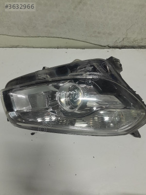 NİSSAN QASHQAİ 2013 J10 ÇIKMA ORİJİNAL XENONLU SAĞ FAR