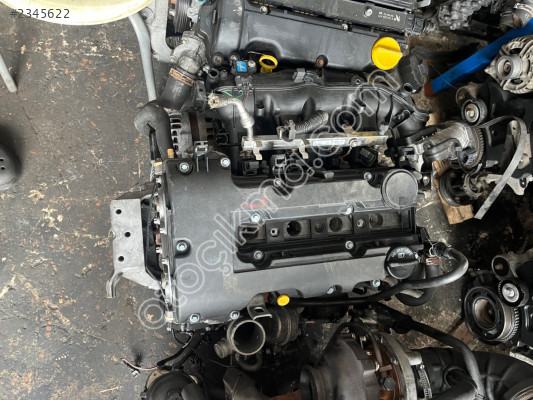 Opel corsa e 1.4 turbo komple çıkma orijinal dolu motor