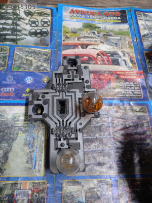 Renault Scenic 1 sağ arka stop lambası duyu çıkma orijinal