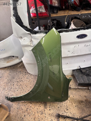 Courier sol ön çamurluk dodikli