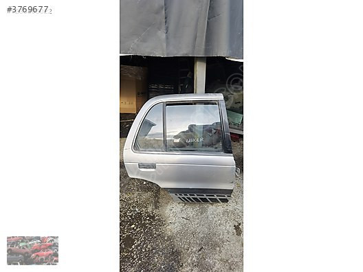 MİTSUBİSHİ LANCER SAĞ ARKA KAPI