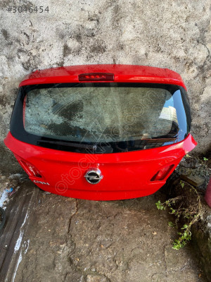 OPEL CORSA E BAGAJ KAPAGI MERT OTO