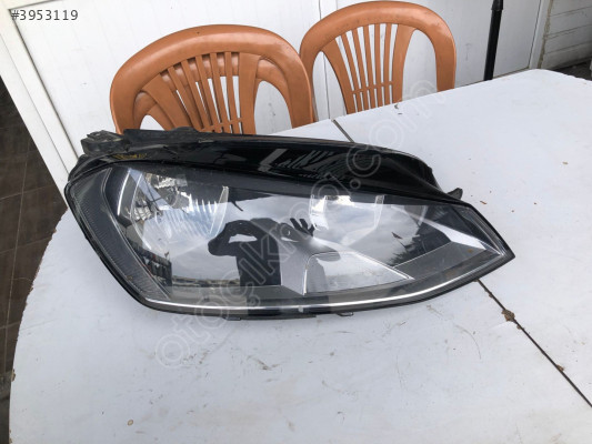 ÇIKMA VOLKSWAGEN GOLF 7 SAĞ ÖN FAR
