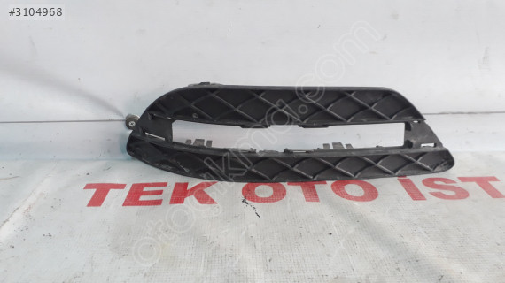Mercedes C 204 TAMPON IZGARASI GÜNDÜZ LEDİ SAĞ A2048853324
