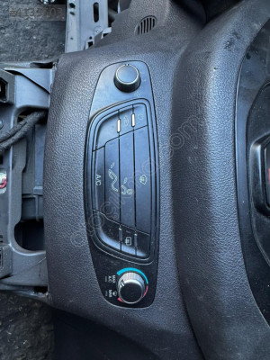 FORD COURİER KLİMA KONTROL PANELİ KONUK OTO 05323167897