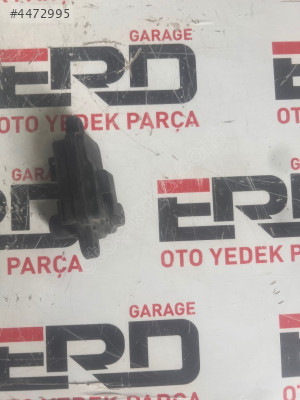 OCTAVİA DEPO KAPAĞI AÇMA MOTORU 8V0862159