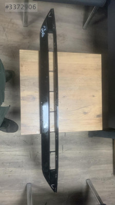 5NA853677N Tiguan ön tampon alt ızgara