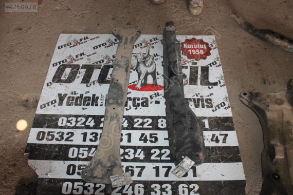 TOYOTA COROLLA ÖN ALT ŞASE TRAVERSİ