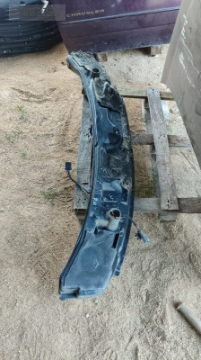 Chrysler Voyager çıkma ön cam ızgara altı 02-07