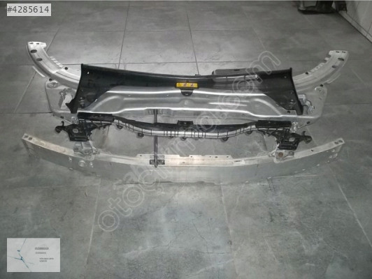 MERCEDES W205 C PANEL ÖN