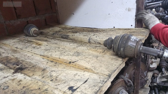 Fiat Doblo 1.2 benzi li sağ akis