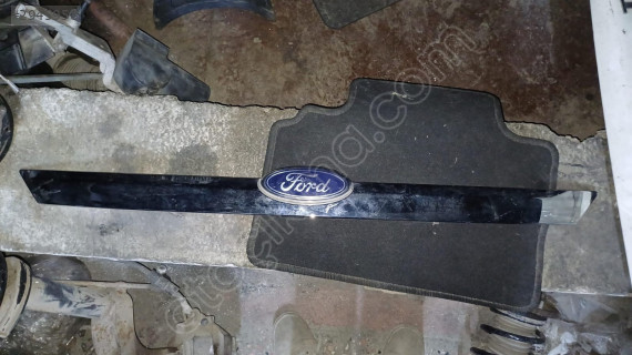 2008-2011 Ford Focus 2 HB krom bagaj çıtası