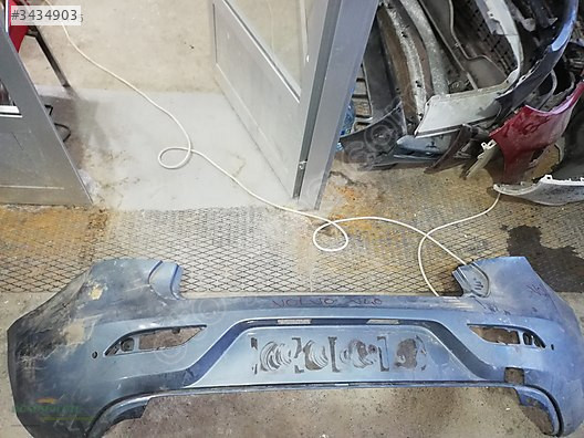 VOLVO V40 ÇIKMA ORJİNAL ARKA TAMPON