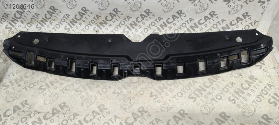 2015-2018 Hyundai i20 Ön Panjur Üst Bakalit - 86353-C8000