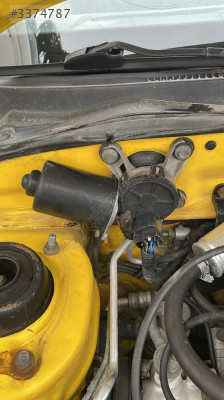 Yumurta kasa ön cam motoru