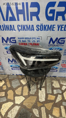 VOLVO XC40 MERCEKLİ FULL LED MERCEKLİ SAĞ FAR ORJİNAL 32392325