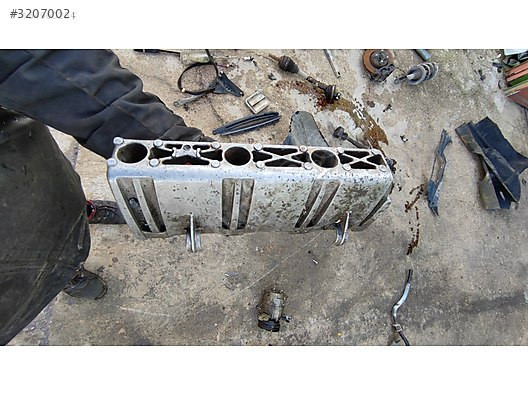 RENAULT MEGANE 1 MOTOR KULAĞI 8200050145