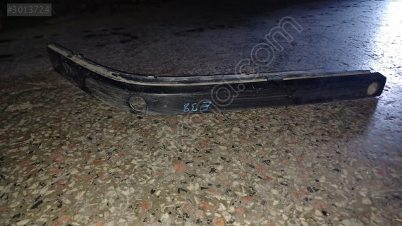 1994-1999 Bmw E38 7 serisi ön tampon sağ kaplaması