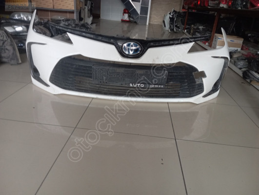 2019 2024 Toyota Corolla ön tampon