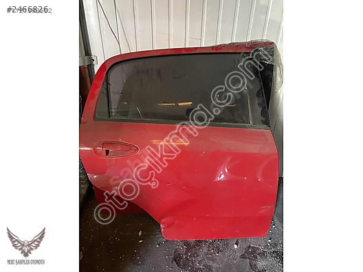 Fiat Punto için Dolu Sağ Arka Kapı Çıkma Parçası