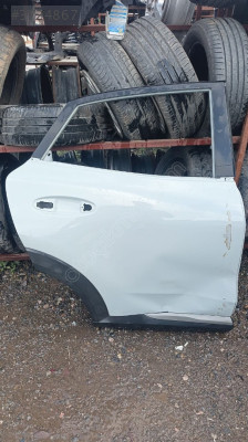 FORD PUMA SAĞ ARKA KAPI ORJİNAL ÇIKMA