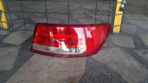 A4 2016-2019 STOP LAMBASI SAĞ 8W5945070A
