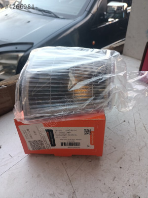 RENAULT 9 BROADWAY SAĞ VE SOL SİNYAL