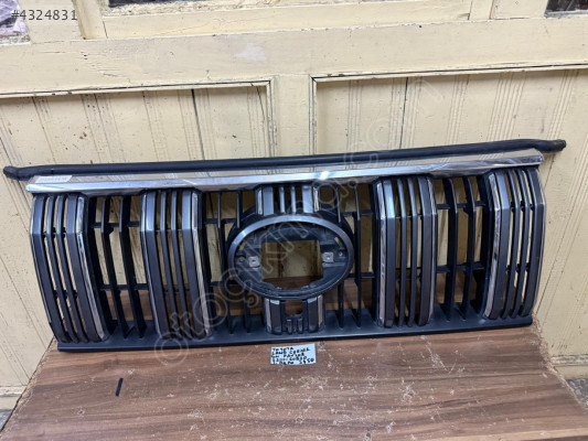 TOYOTA LAND CRUİSER ÖN PANJUR ORJİNAL ÇIKKA j150 KASA