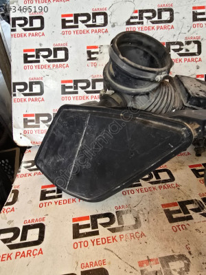 BMW G30 G31 5 Serisi Emme Rezonatörü 8612084