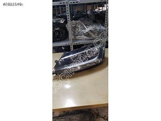 2012-2015 VW Jetta Sol Ön Farı - Oto Çıkma Parçaları
