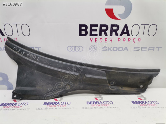 VOLKSWAGEN TOUAREG ÖN CAM IZGARASI 7L6819403F
